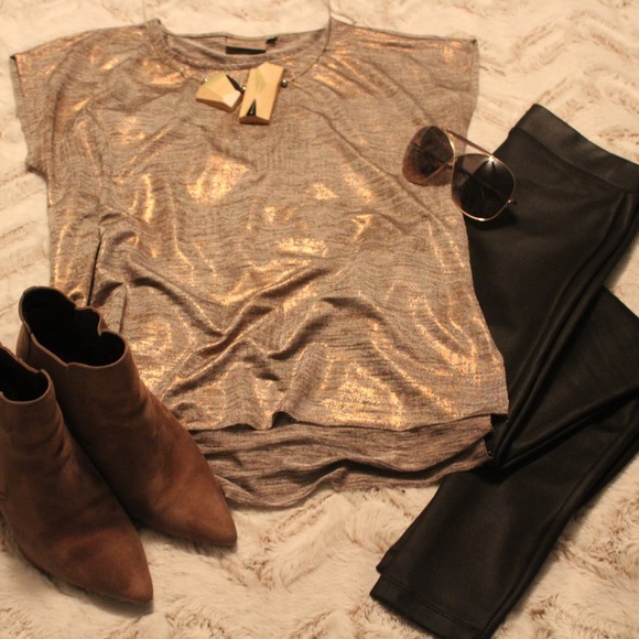 Gold Shimmery Blouse - Picture 2 of 7